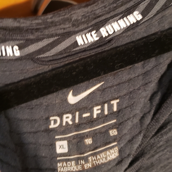 Nike Running Dri Fit Long Sleeve Jacket Gray Black - Picture 3 of 4